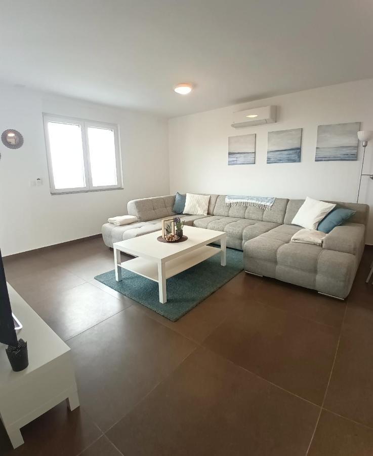 Searenity Pool Suite - Seafront Krmpote-Vodice Luaran gambar