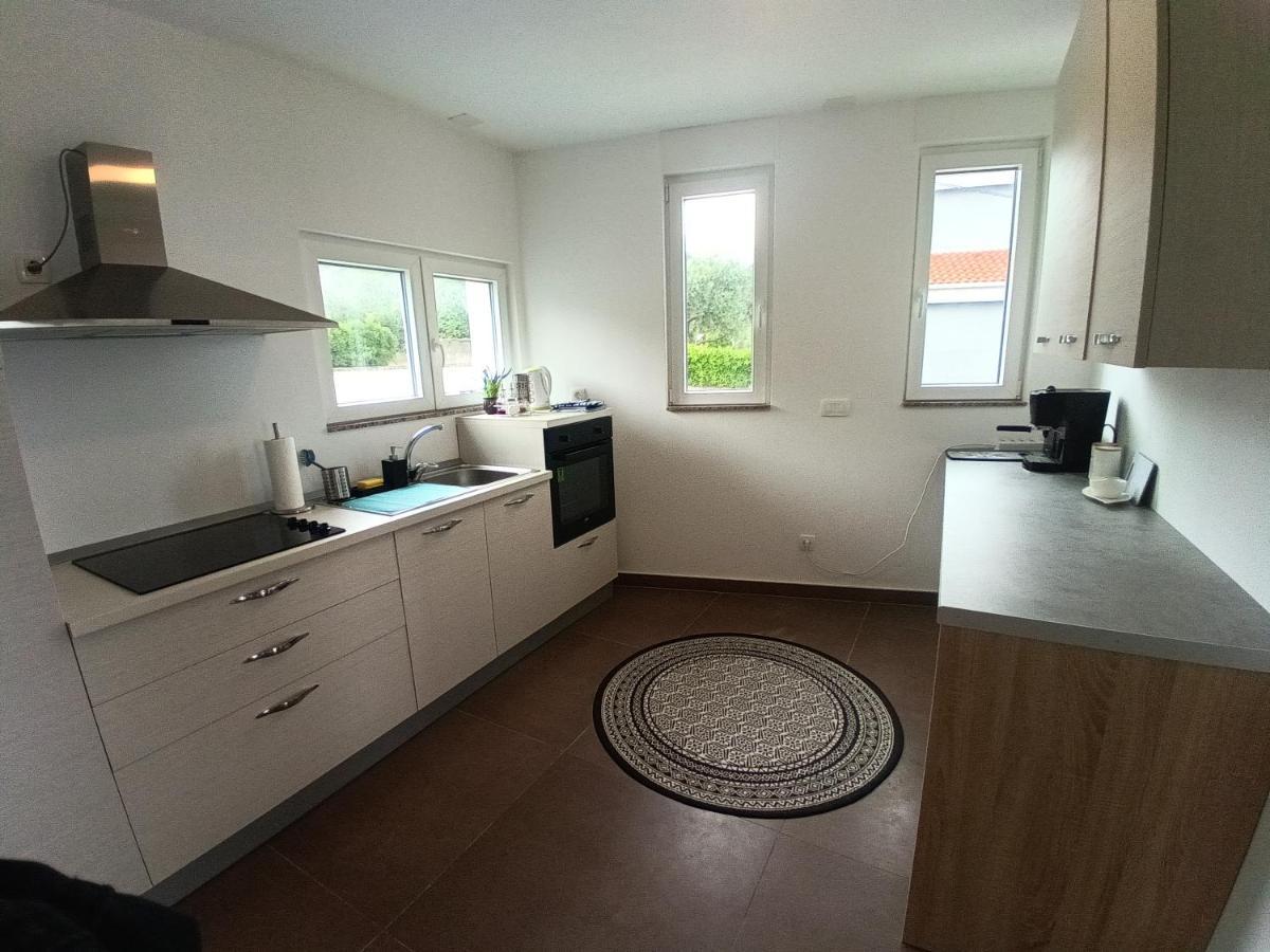 Searenity Pool Suite - Seafront Krmpote-Vodice Luaran gambar