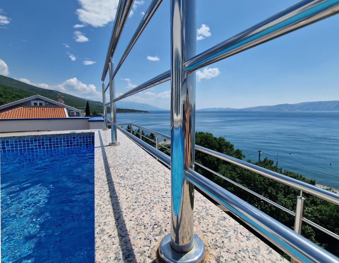 Searenity Pool Suite - Seafront Krmpote-Vodice Luaran gambar